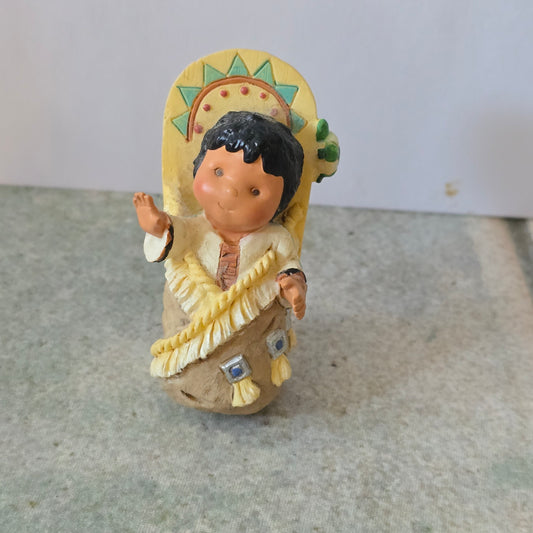 Enesco Friends of the Feather – Cradleboard Baby – 1998 Miniature Figurine