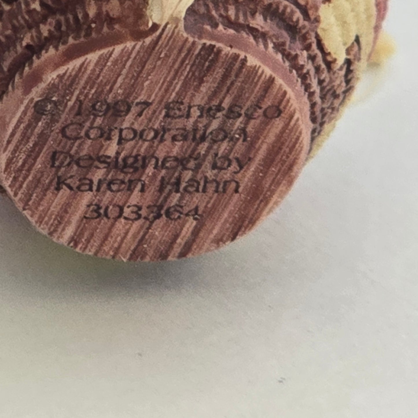 1997 Enesco Friends of the Feather Vase Figurine 303364 by Karen Hahn