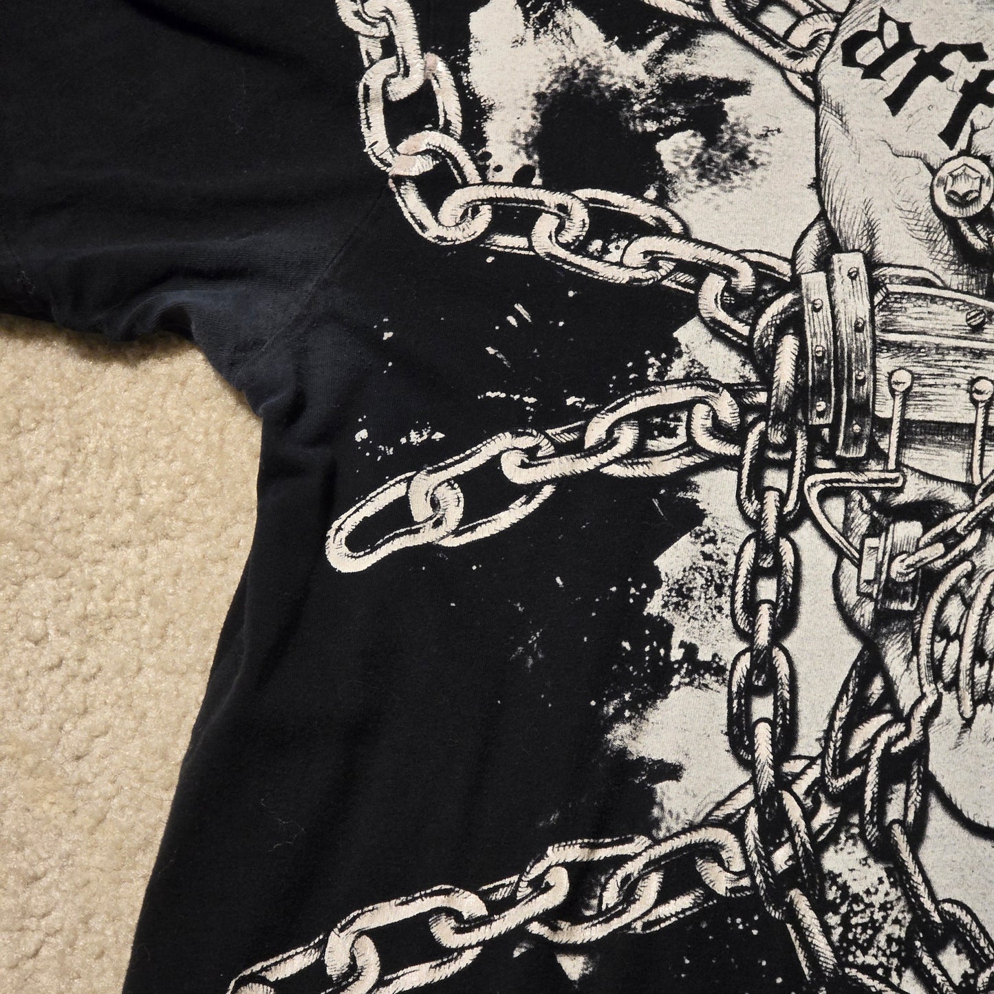 2008 Affliction x Megadeth Chains Graphic Tee – Size Large