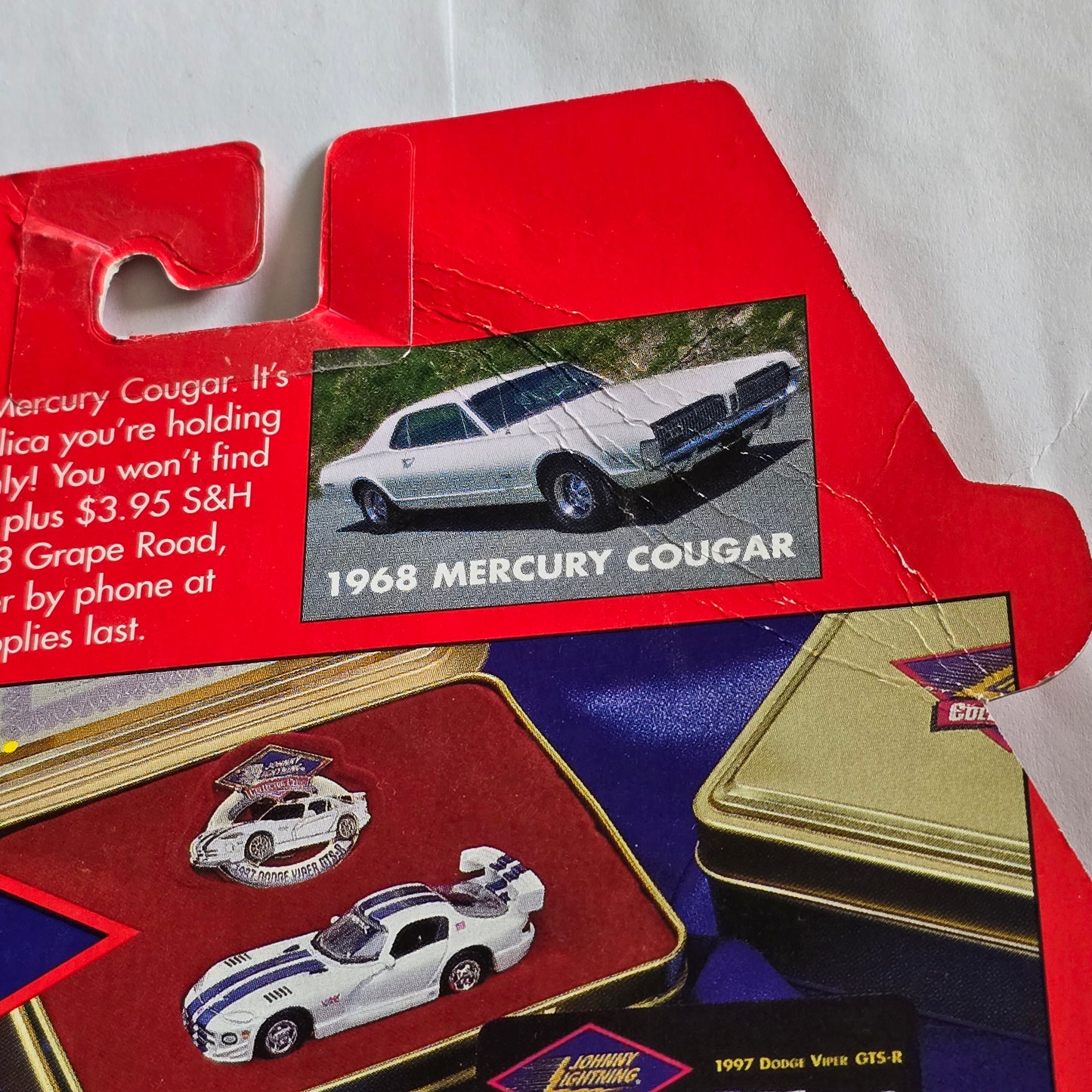 Johnny Lightning Muscle Cars USA 1968 Cougar XR7 Die-Cast Black New Sealed