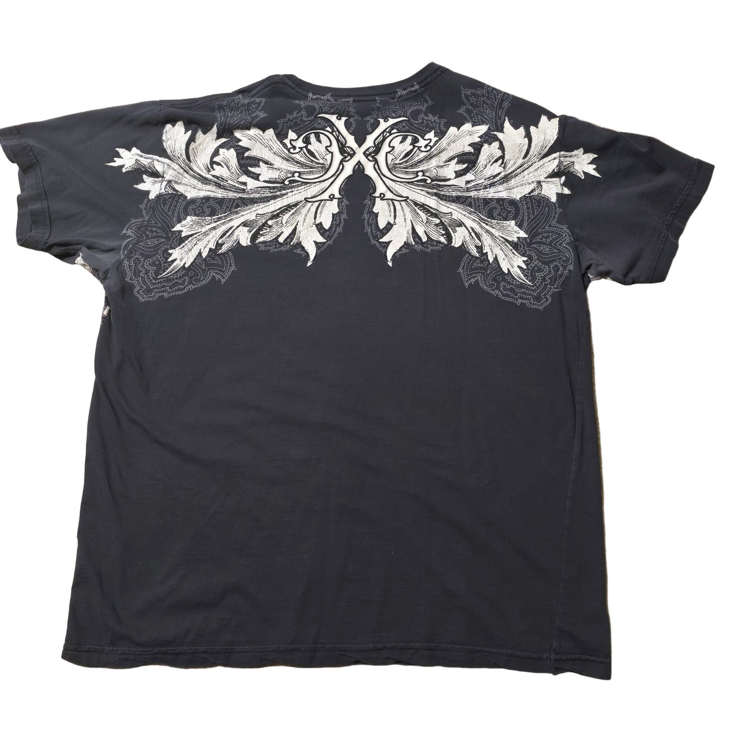 Xtreme Couture Winged Skull Graphic Tee – Men’s Large