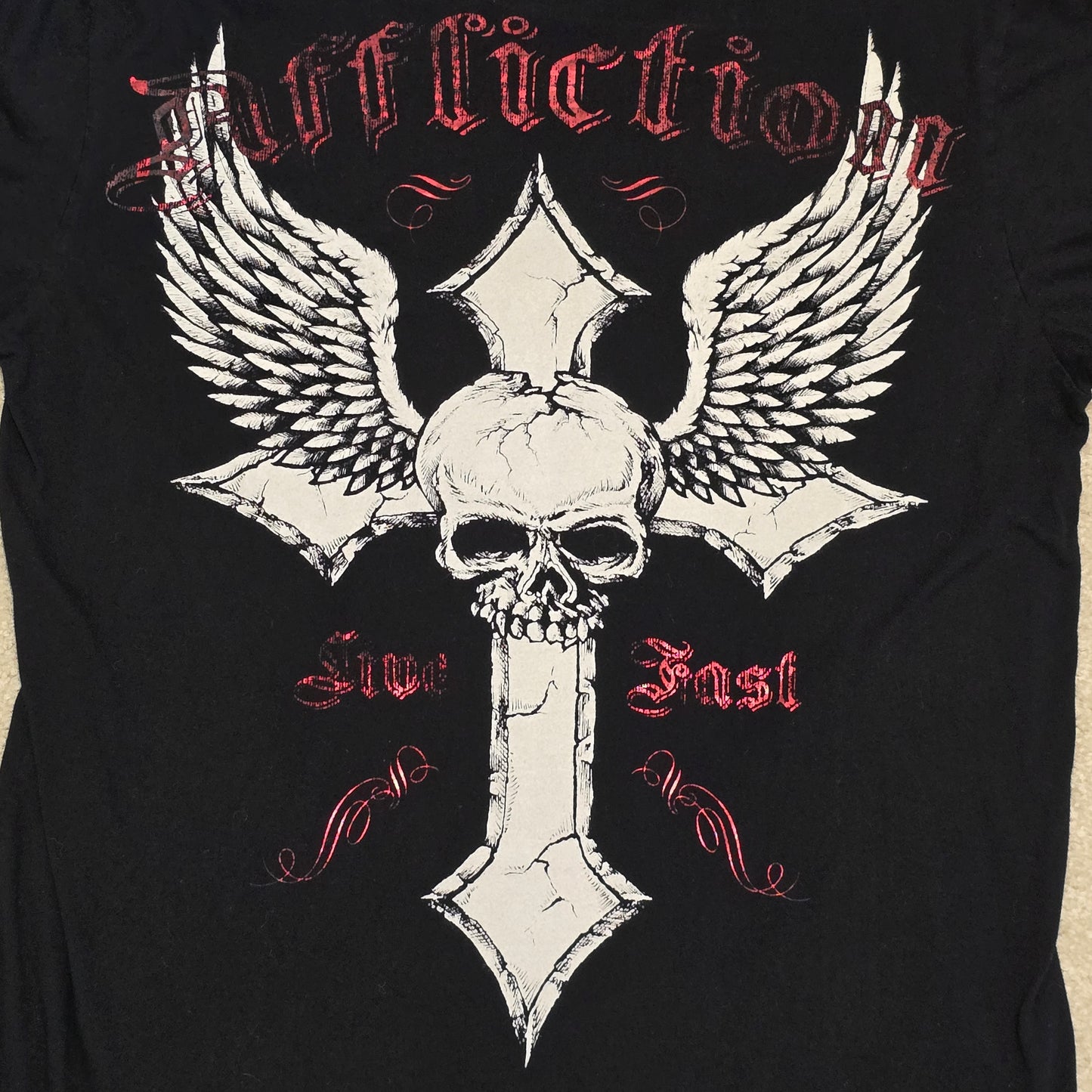 Affliction Cross Graphic T-Shirt Black Large Made in USA Biker MMA Rock Tee