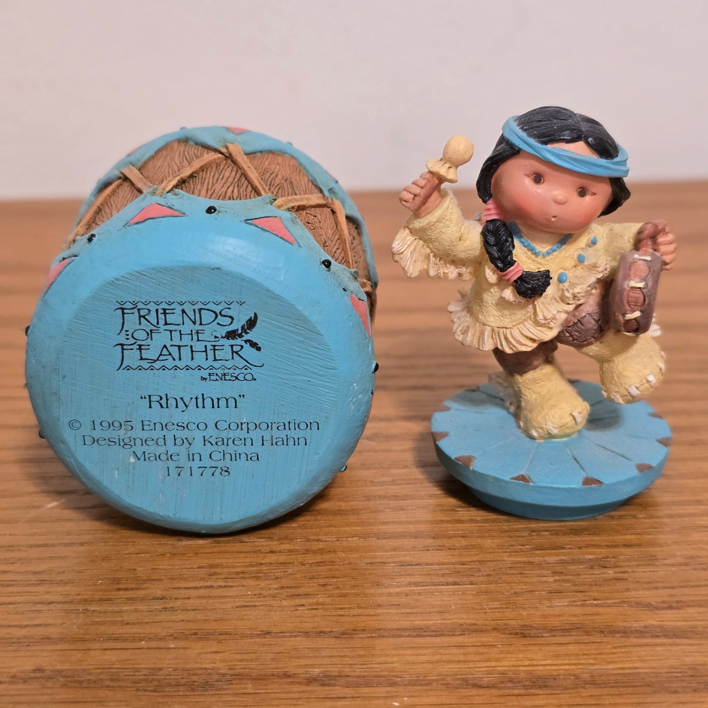 1995 Enesco Friends of the Feather “Rhythm” Drum Figurine