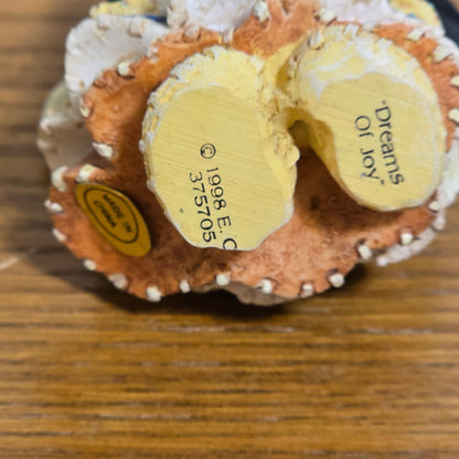 1998 Enesco Friends of the Feather “Dreams of Joy” Angel Figurine