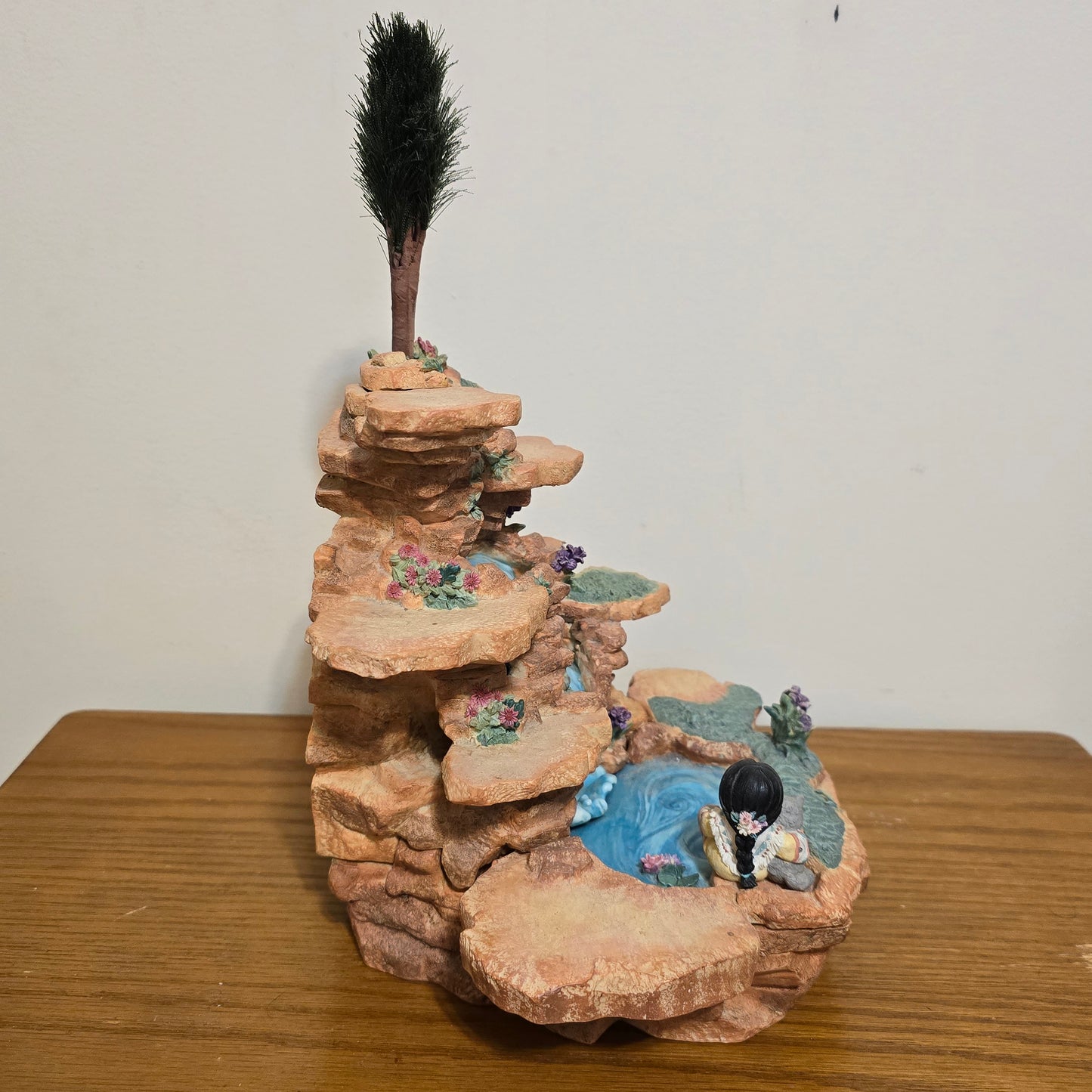 1998 Enesco Friends of the Feather Waterfall Figurine by Karen Hahn