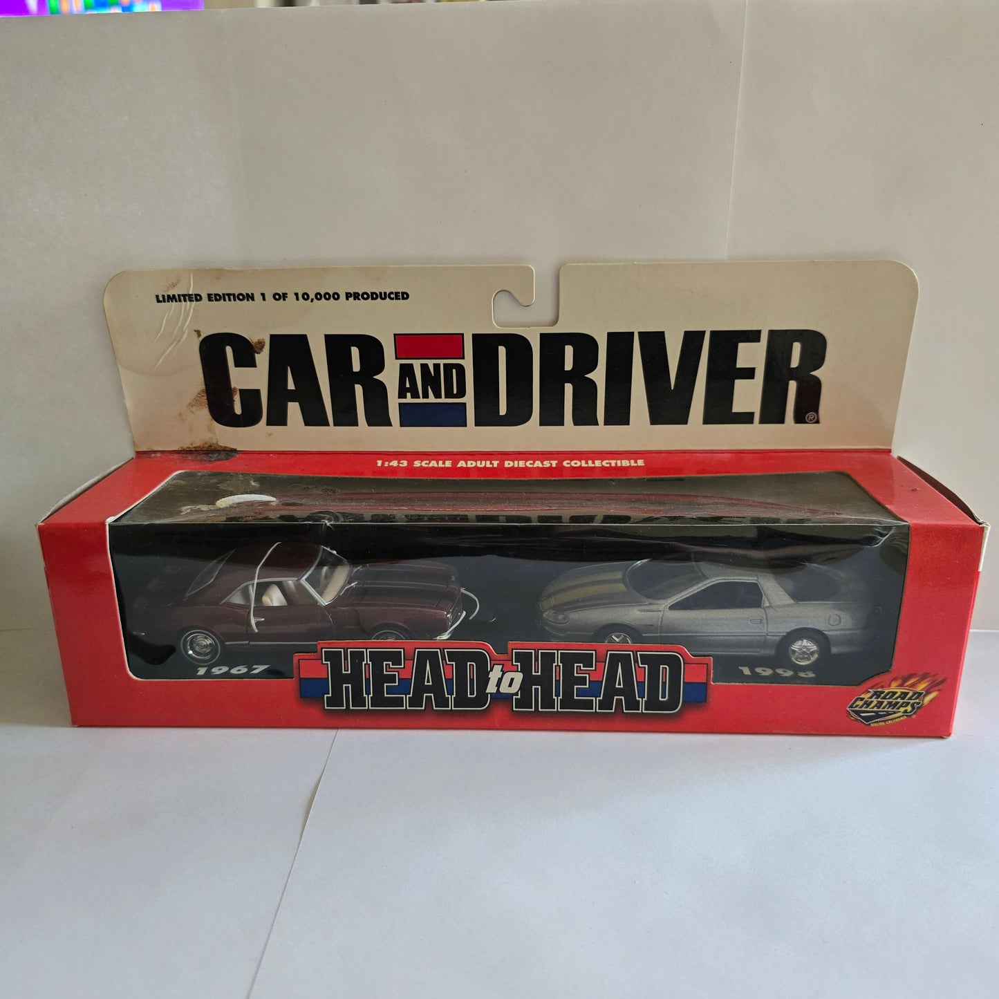 Road Champs Car and Driver 1:43 Head to Head 1967 & 1998 Set Damaged Box