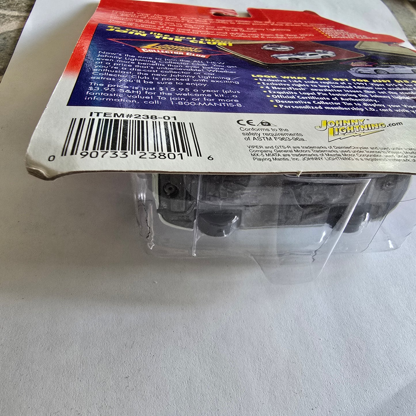 Johnny Lightning Modern Muscle Firebird Die-Cast 1:64 White New Sealed