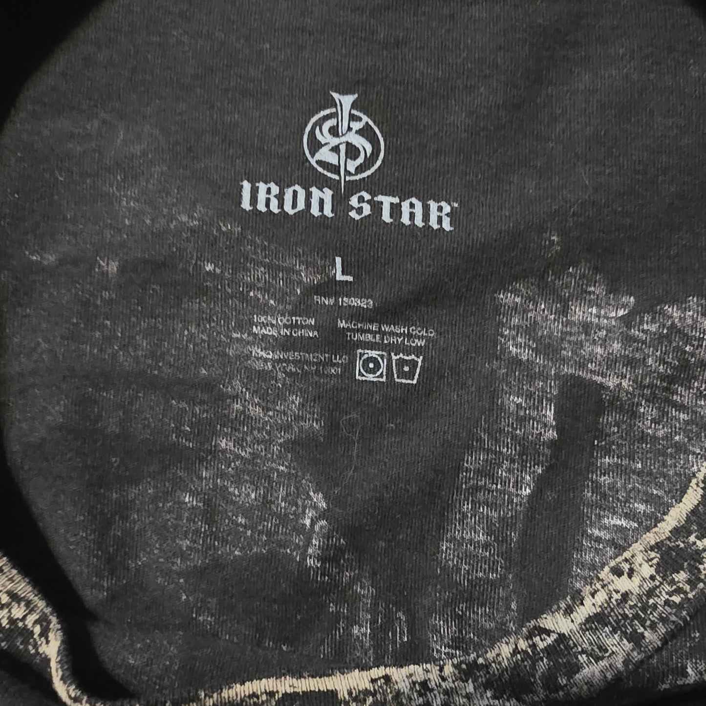 Iron Star Koi Dragon & Skull Graphic Tee – Men’s Large (Distressed)