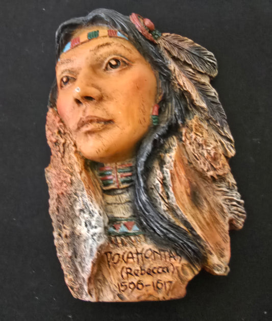 Vintage Pocahontas Wall Plaque – Hand-Painted Resin Portrait – 1596–1617 Native American History