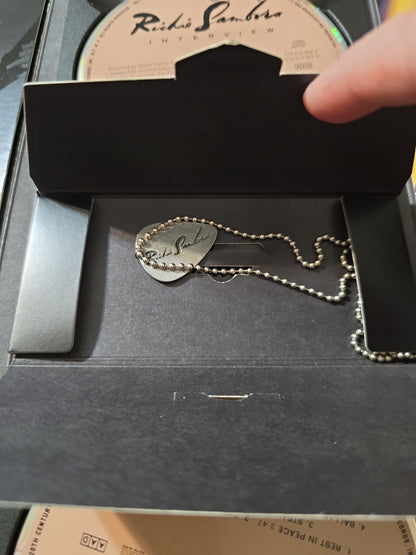 Vintage 1991 Richie Sambora – Stranger In This Town CD Longbox + Promo Pick Necklace