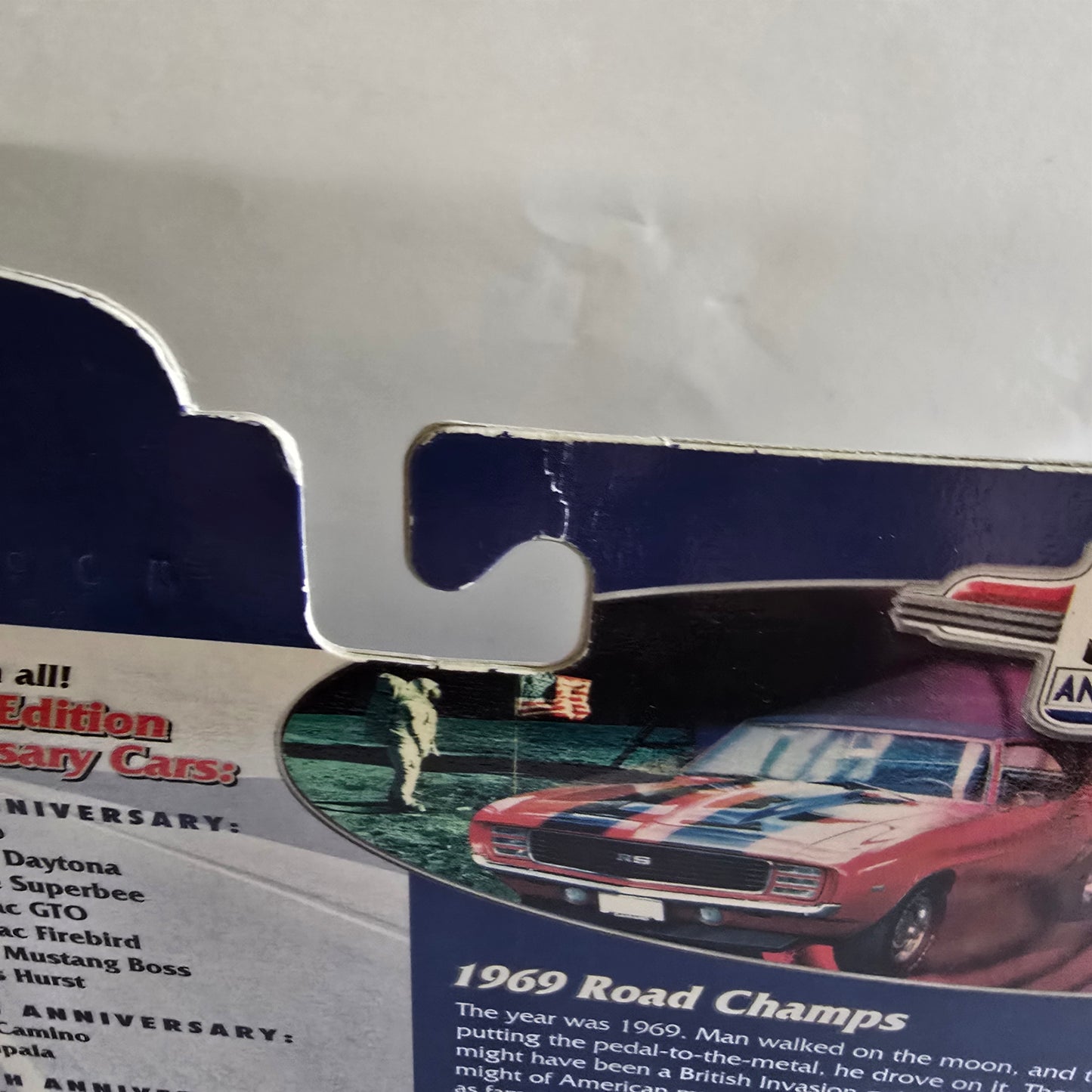 Road Champs 1969 Tribute Series 3 Die-Cast Collectible 1:43 w/ Display Case