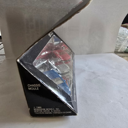 Monogram Mini Exacts 1:87 Tri-Pack Die-Cast Set Ford T-Bird, Corvette, Pontiac