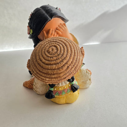 1997 Friends of the Feather “She Who Plays Well With Others” Figurine – Enesco, Karen Hahn