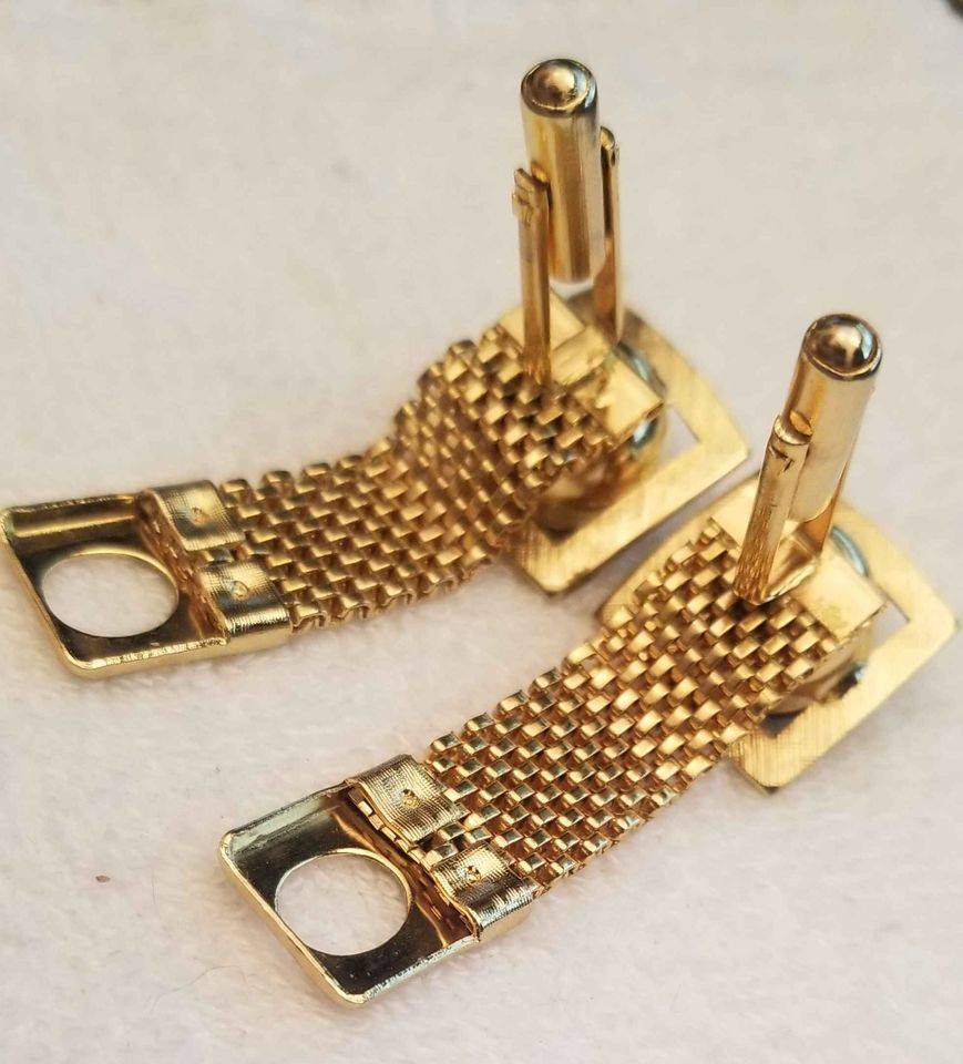 Gold Tone Wrap Around Cufflinks