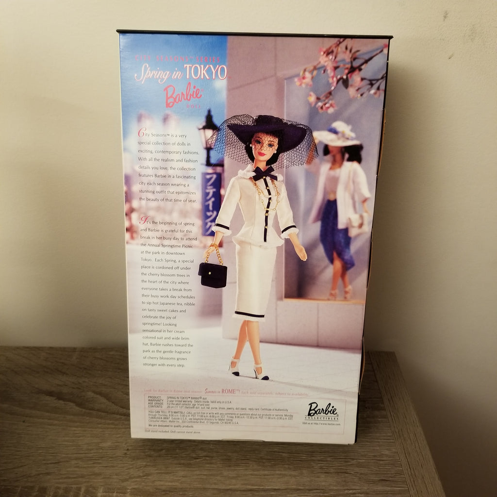 1998 Winter Collection City Seasons Barbie Collector's Edition
