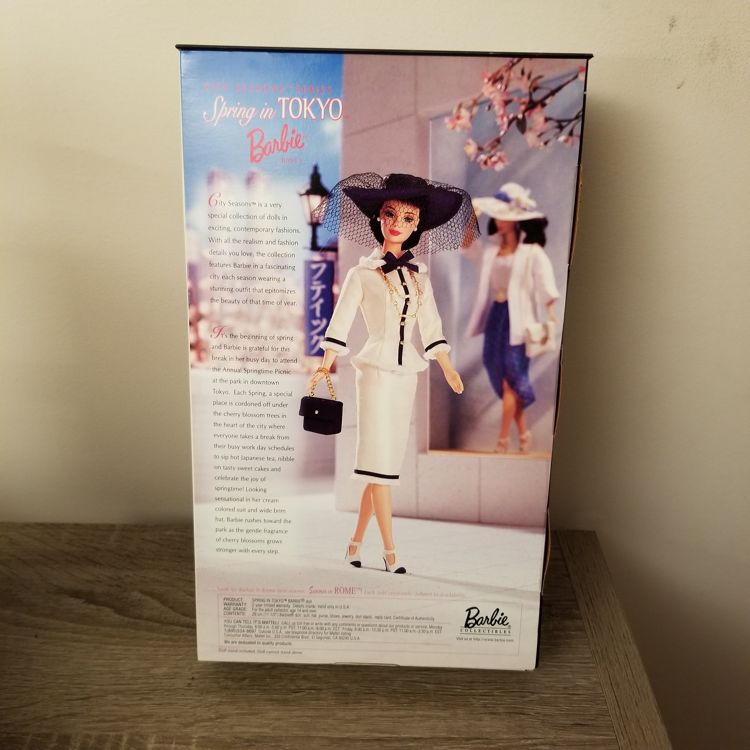 1998 Winter Collection City Seasons Barbie Collector's Edition