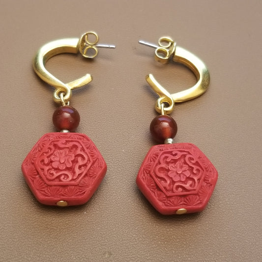 Cinnabar Style Gold Tone Earrings