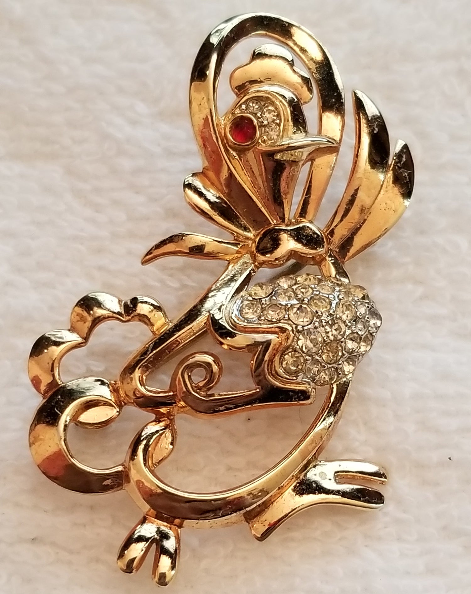 Vintage Trifari Mother Goose & Rhinestone Egg Brooch