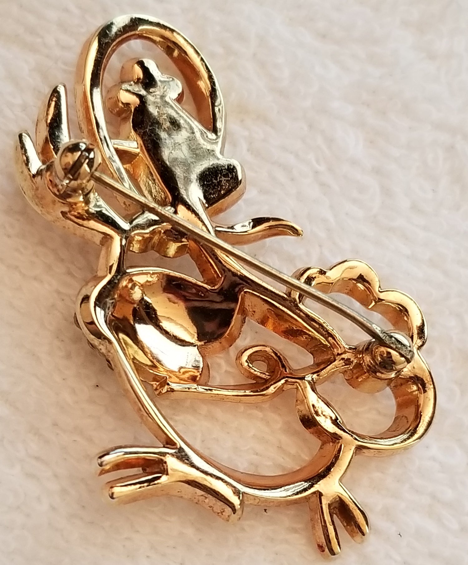 Vintage Trifari Mother Goose & Rhinestone Egg Brooch
