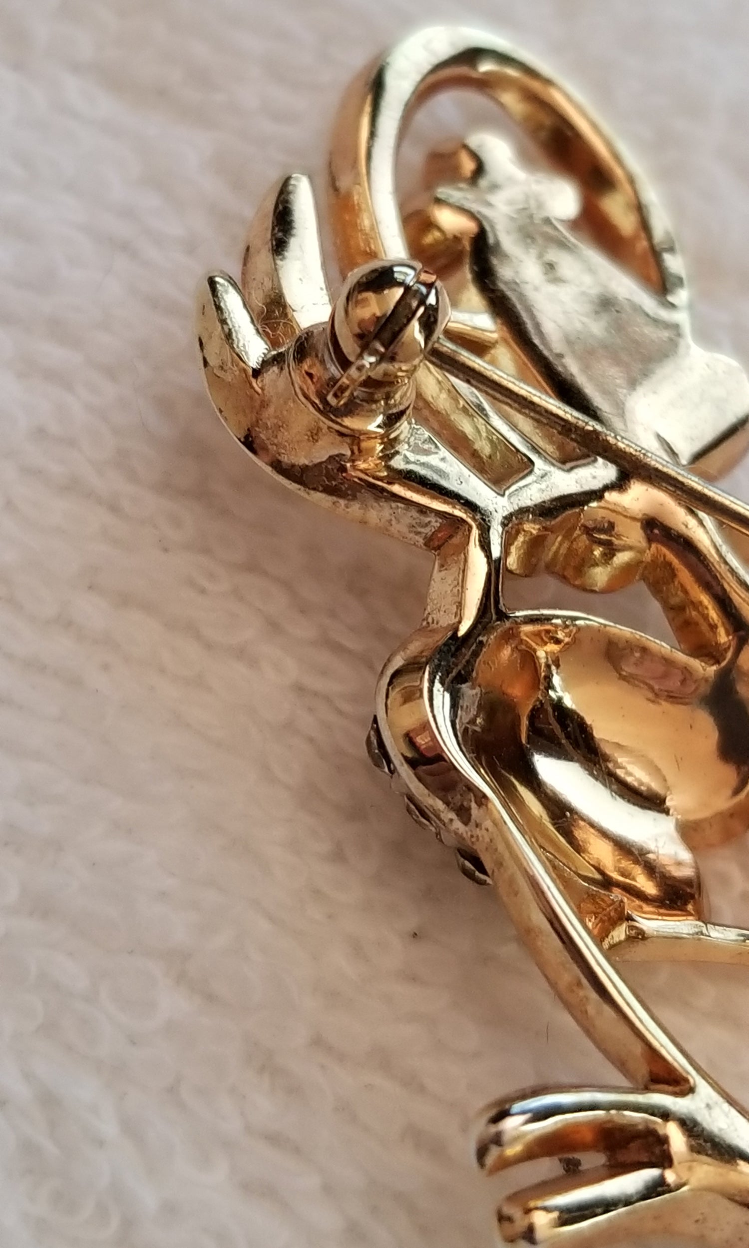 Vintage Trifari Mother Goose & Rhinestone Egg Brooch