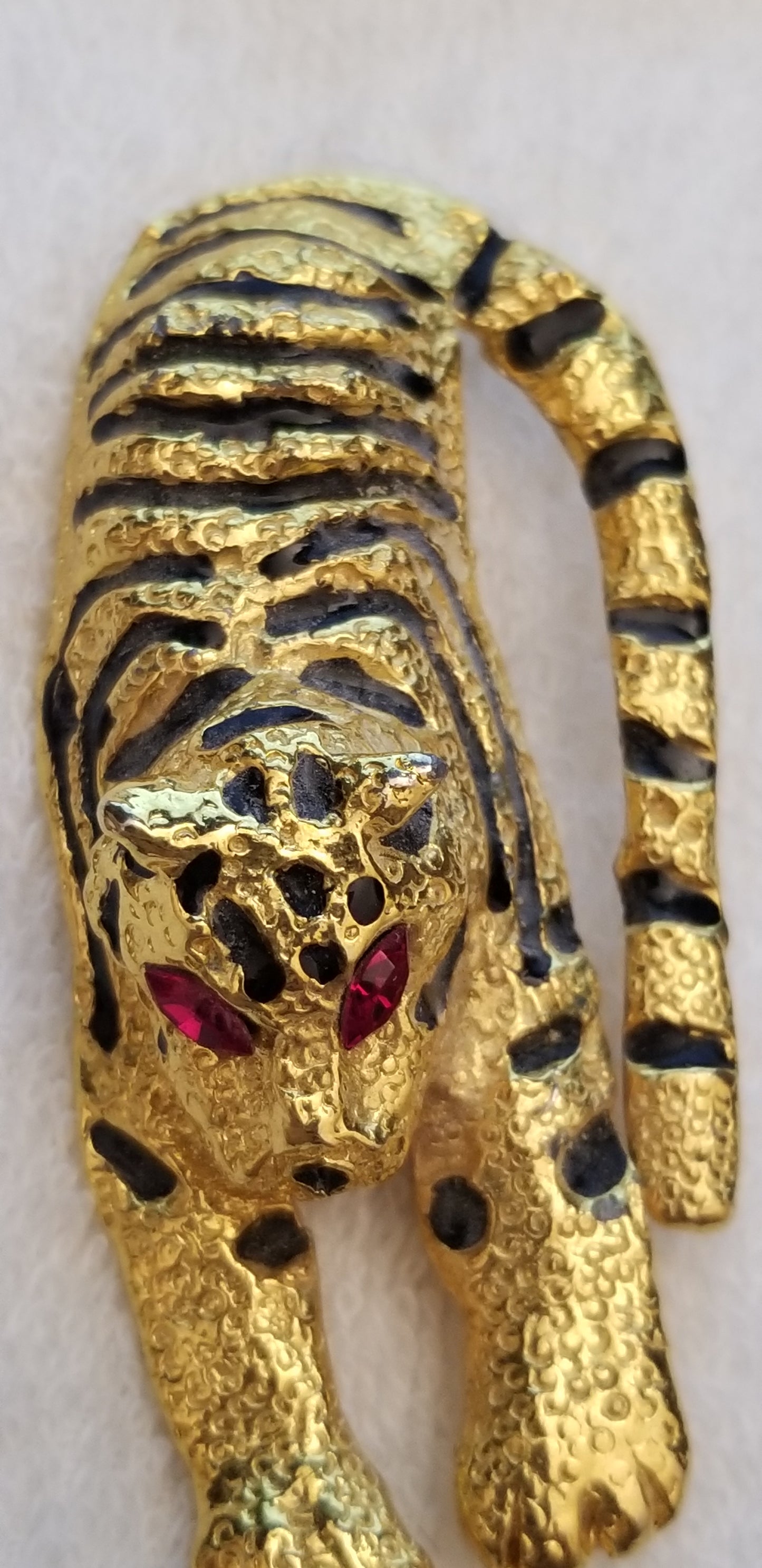 Gold Tone Red Eyed Tiger Brooch