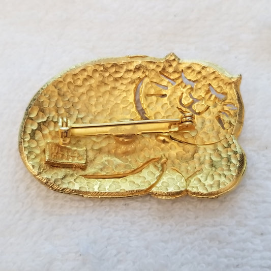Gold Tone Chonky Cat Brooch