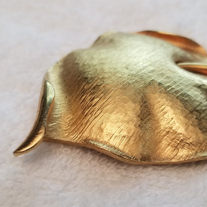 Gold Tone Leaf Brooch