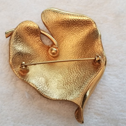 Gold Tone Leaf Brooch