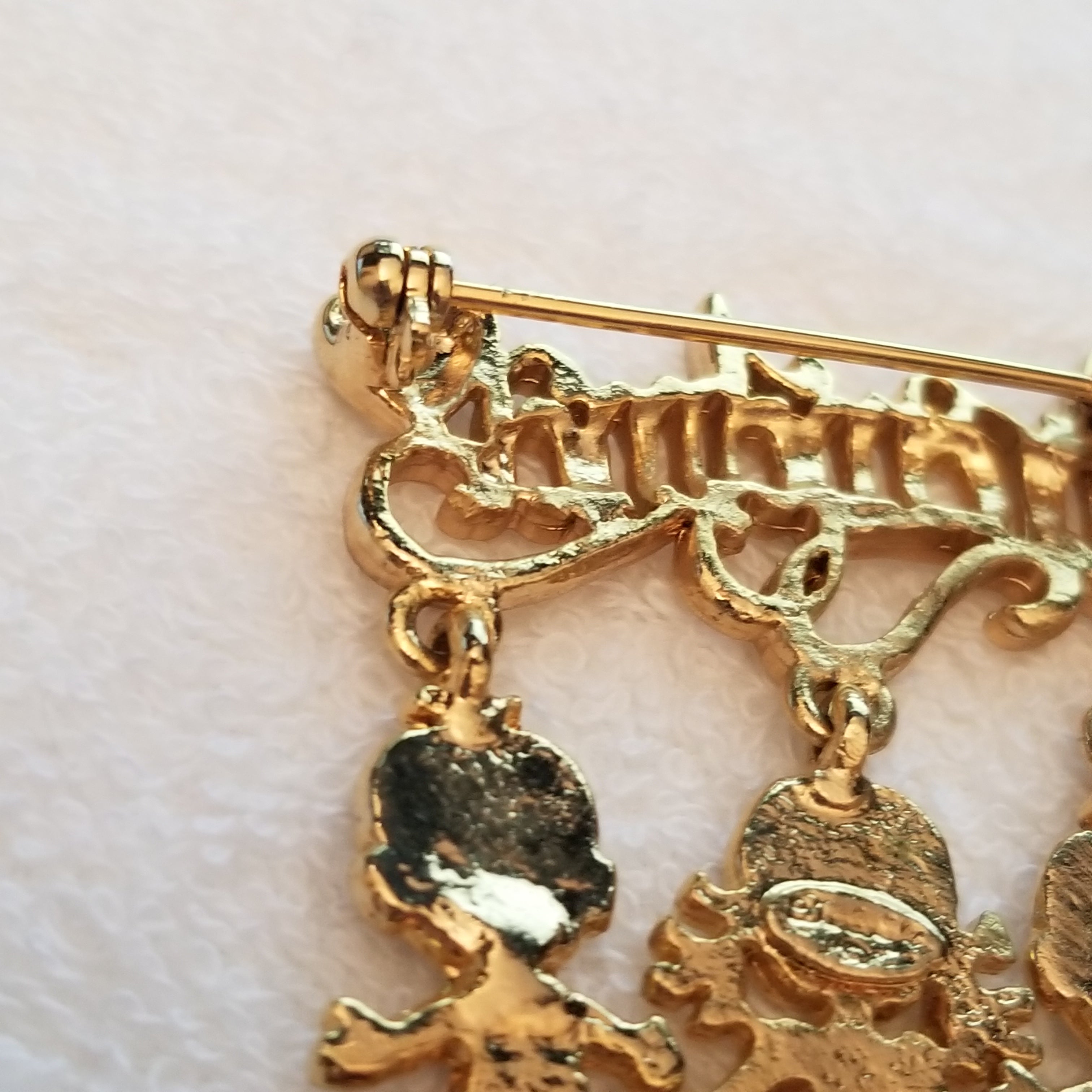 Gold Tone Grandma Charm Brooch