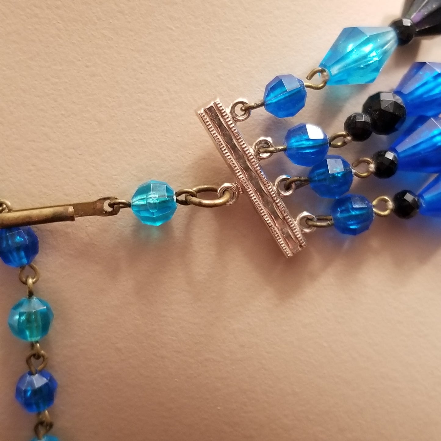 Vintage 4 Strand Blue & Black Bead Necklace