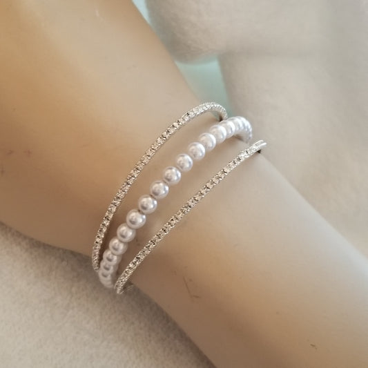Dainty Napier Silver Tone Beaded Rhinestone Bracelet