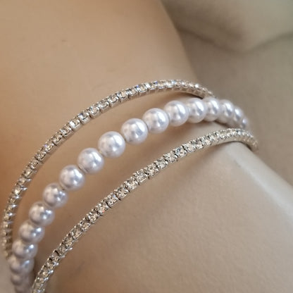 Dainty Napier Silver Tone Beaded Rhinestone Bracelet