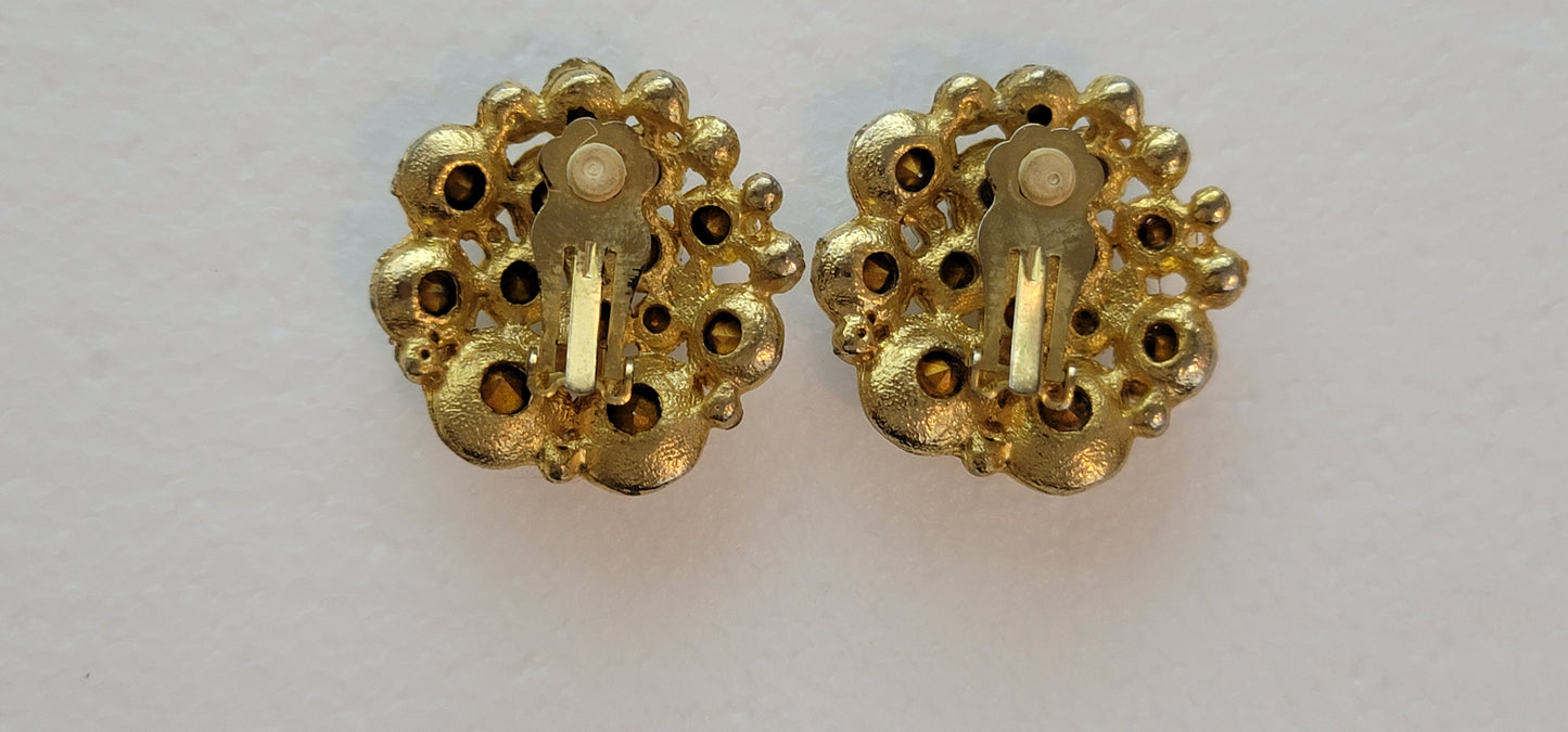 Unbranded Gold Tone Rhinestone Clip On Earrings