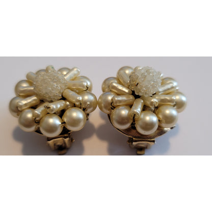 Vintage Simulated Pearl Bead Button Clip On Earrings