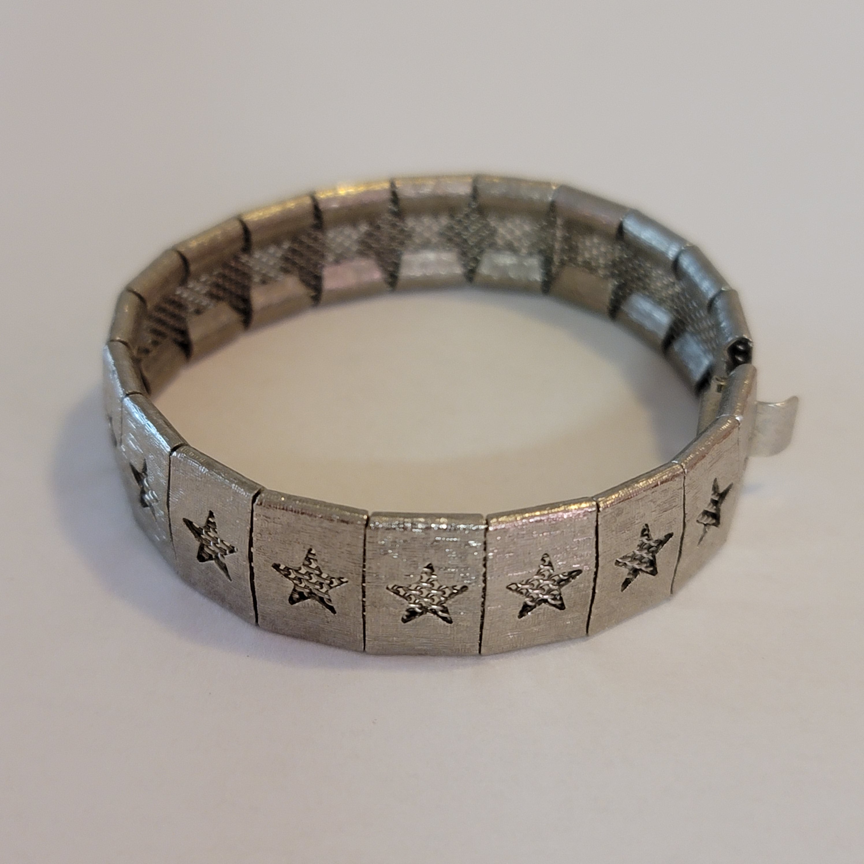 Silver Tone Star Bracelet