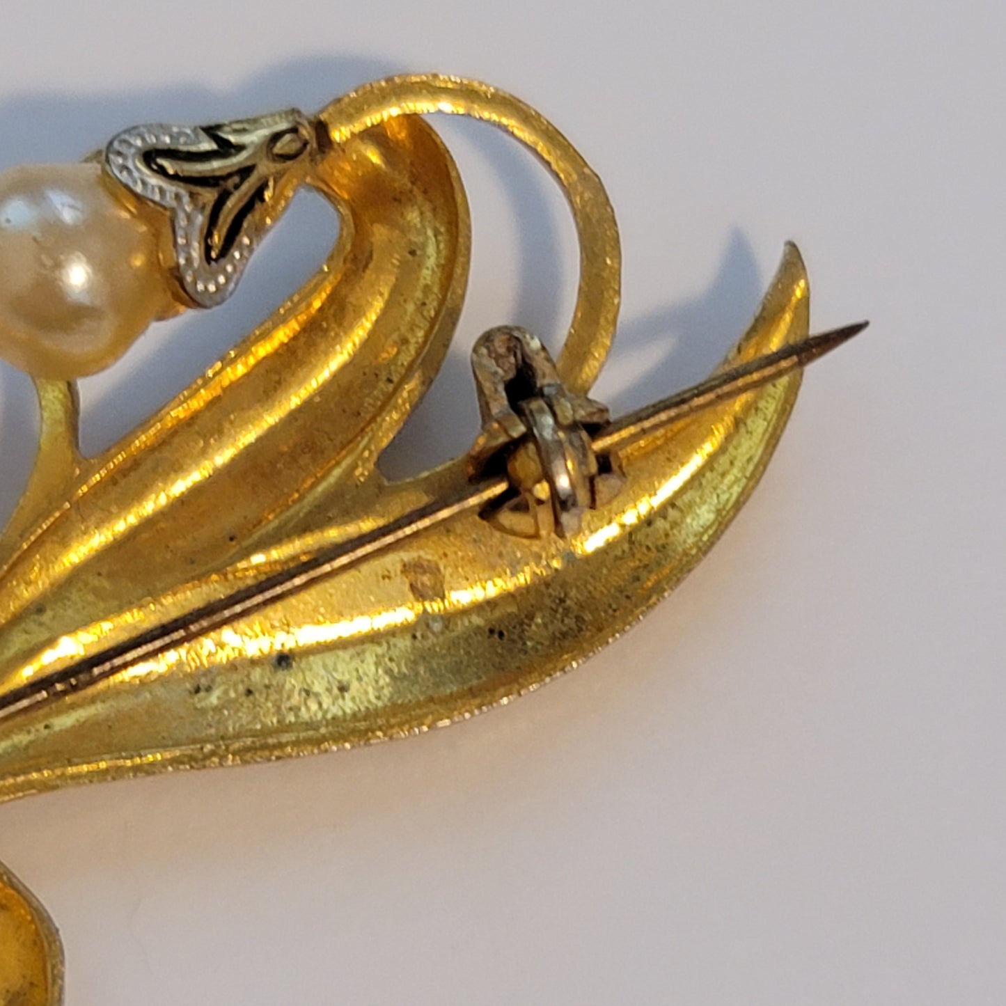 Vintage Toledoware Brooch