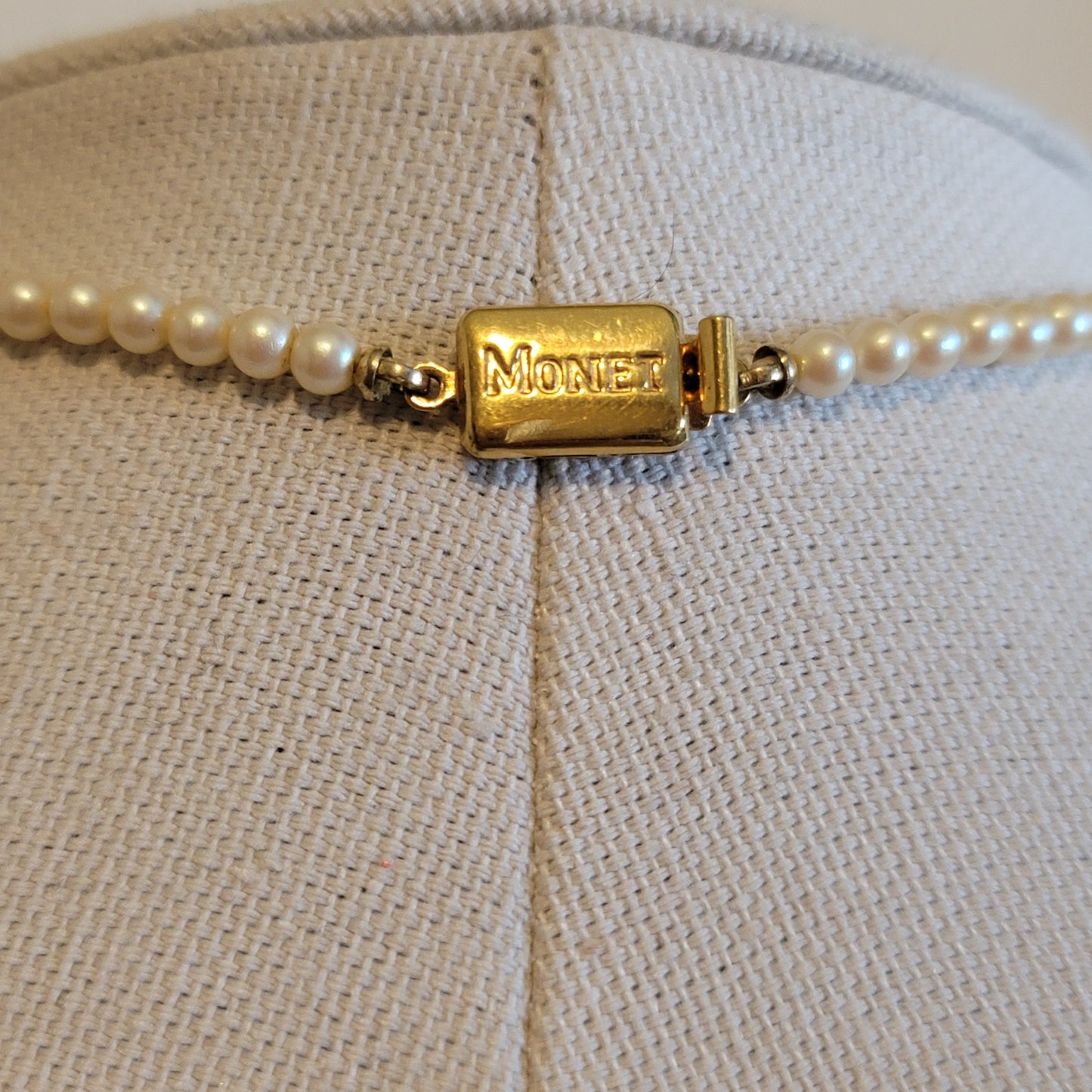 Vintage Monet Simulated Pearl Heart Necklace