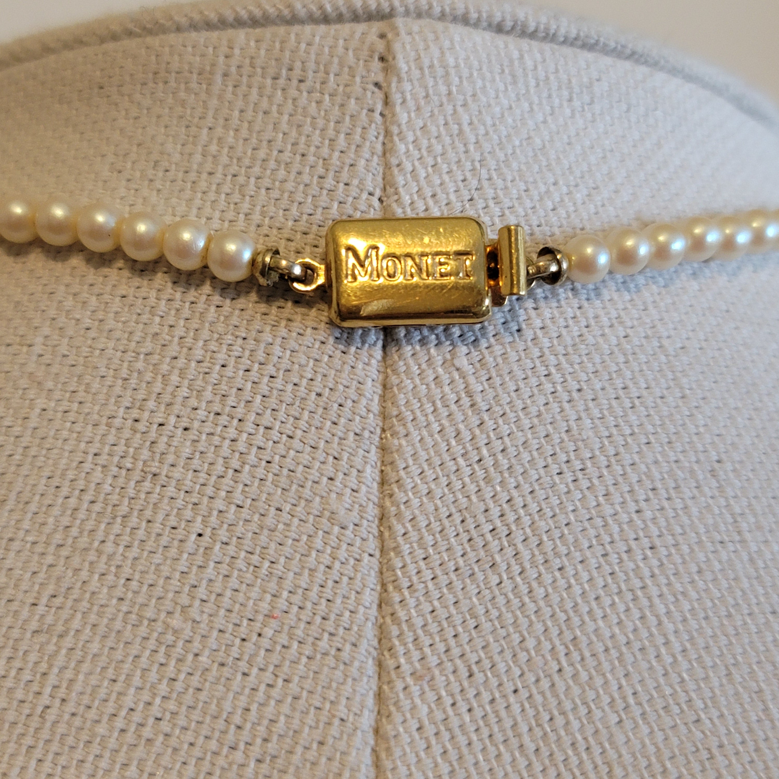 Vintage Monet Simulated Pearl Heart Necklace