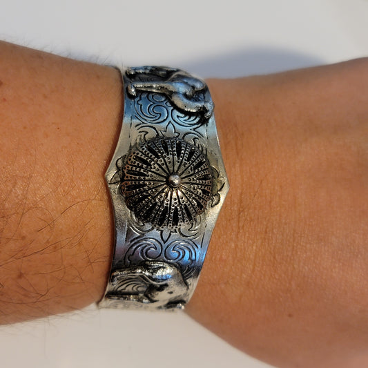 Silver Tone hinge Hamsa Camel Bracelet