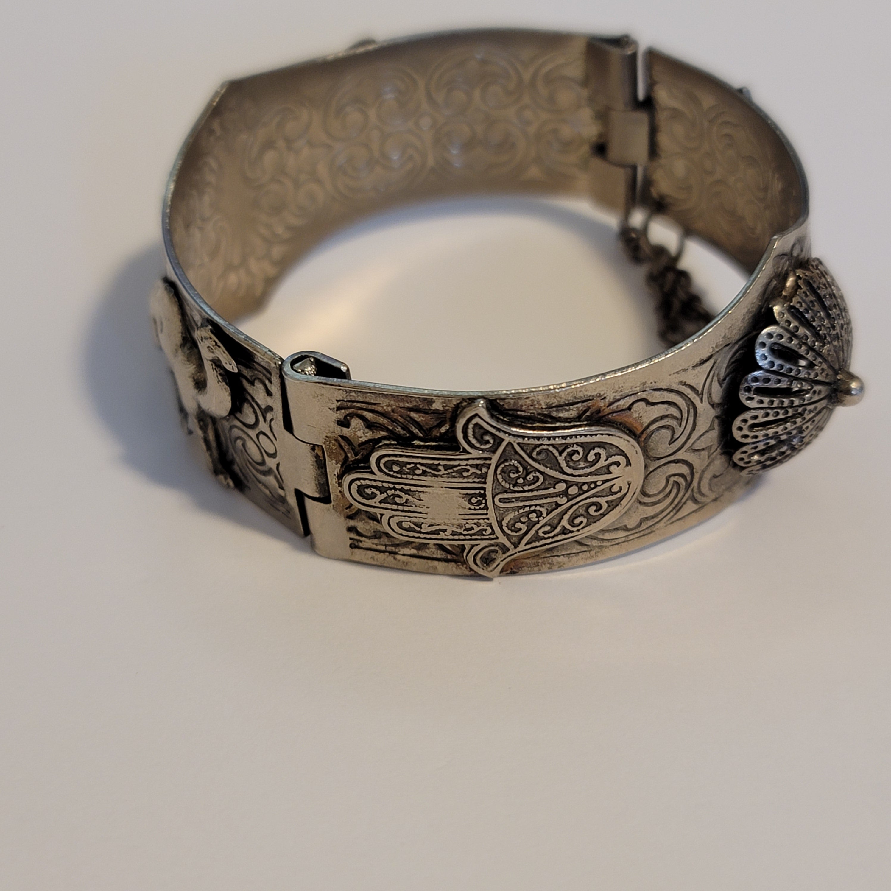 Silver Tone hinge Hamsa Camel Bracelet