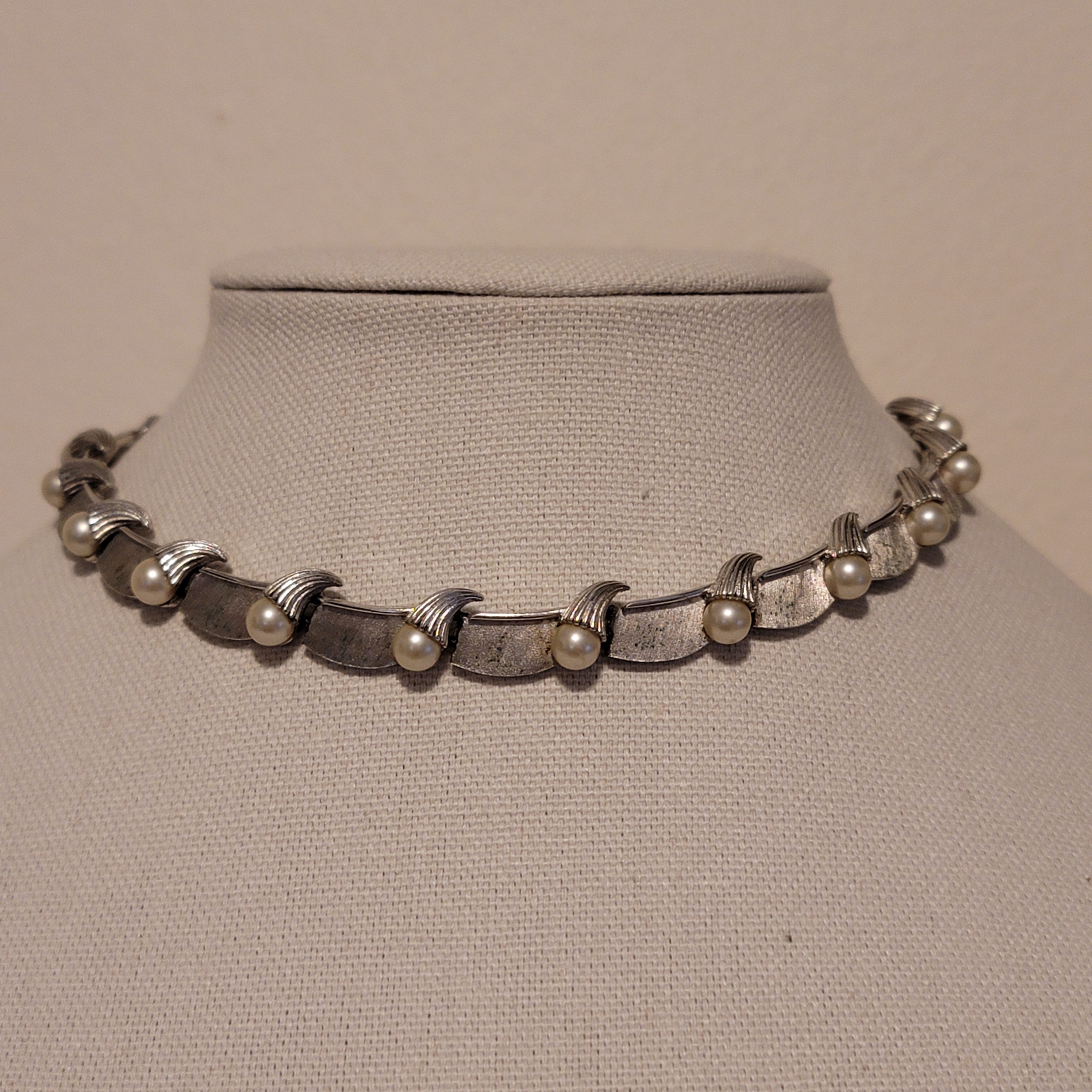 Vintage Trifari Silver Tone Choker Necklace