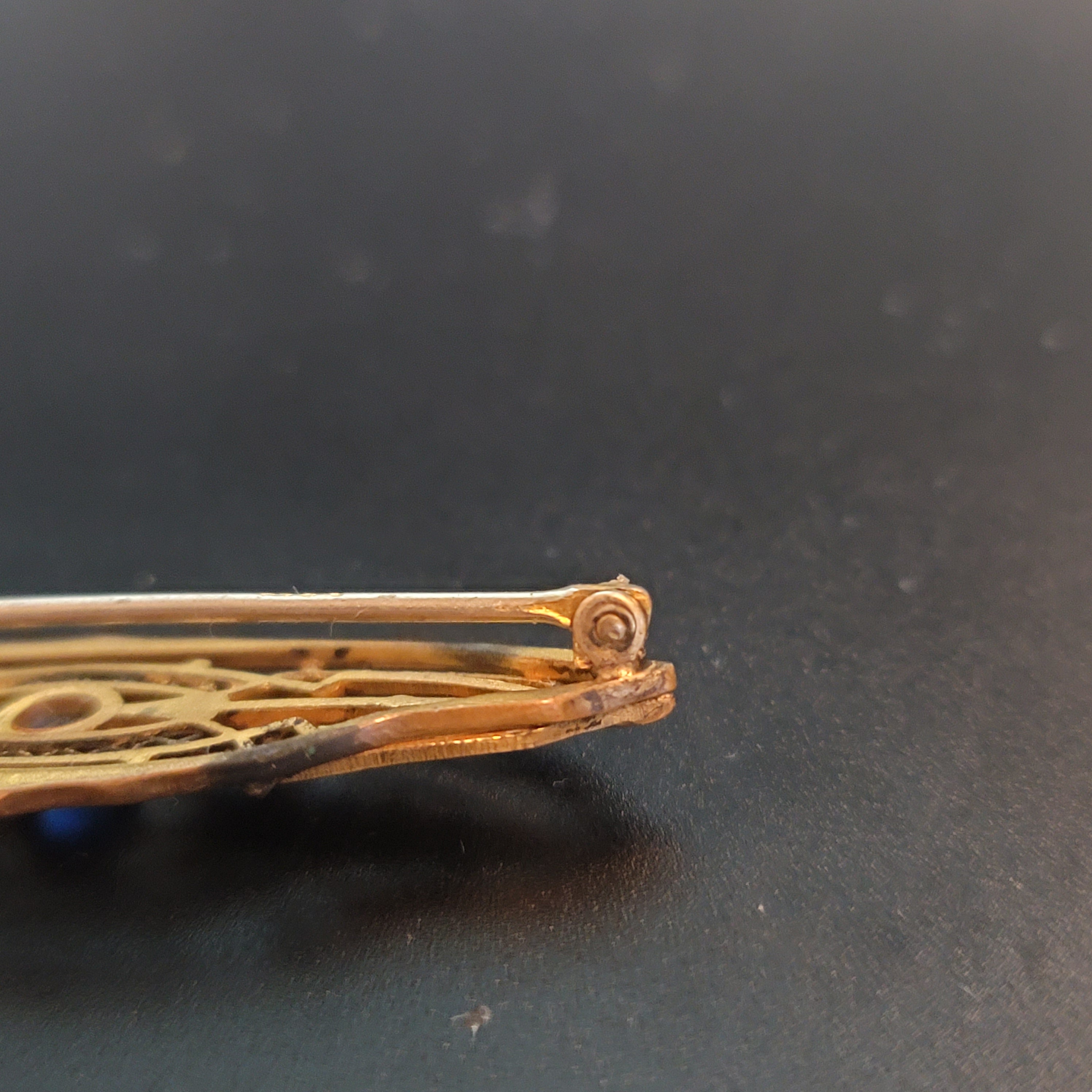 Vintage Gold Tone Blue Stone Brooch