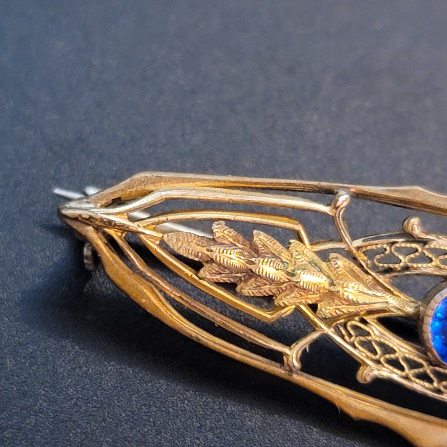 Vintage Gold Tone Blue Stone Brooch