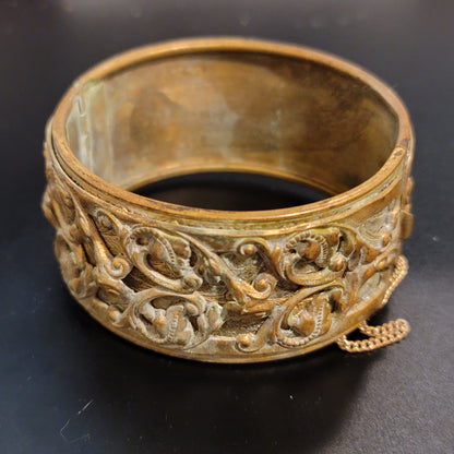 Vintage Brass Hinged Bracelet