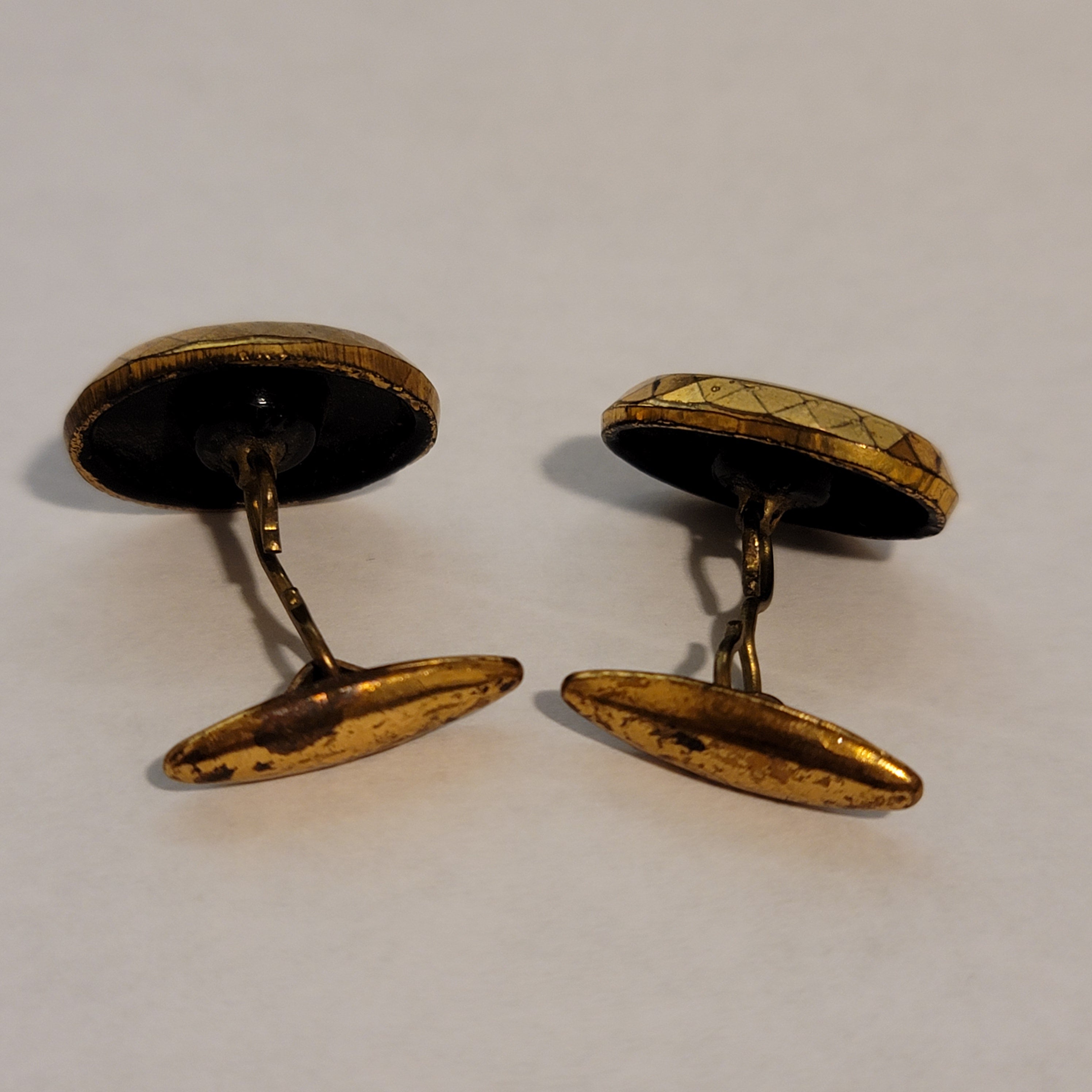 Vintage Black & Gold Tone Cufflinks