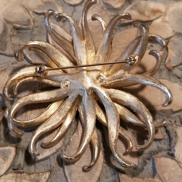 Vintage Silver and Gold Tone Flower Brooch