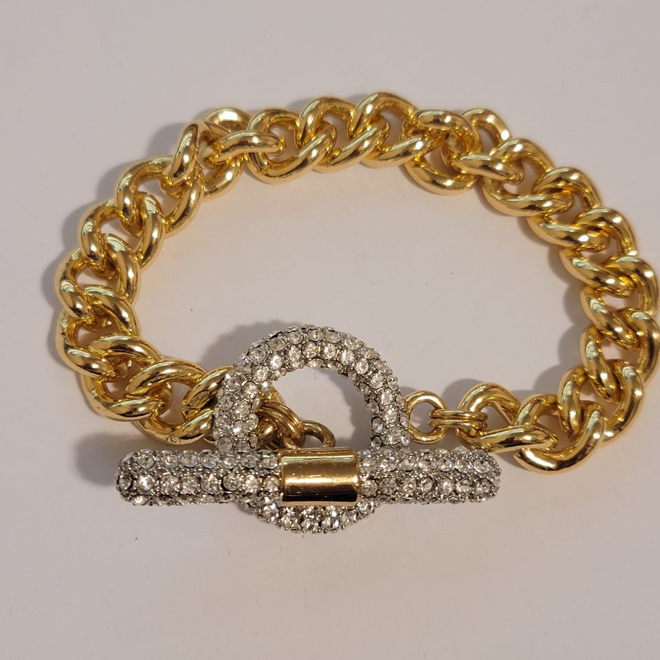 Gold Tone Rhinestone Chain Bracelet