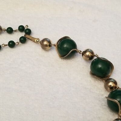 Vintage Green & Gold Tone Necklace