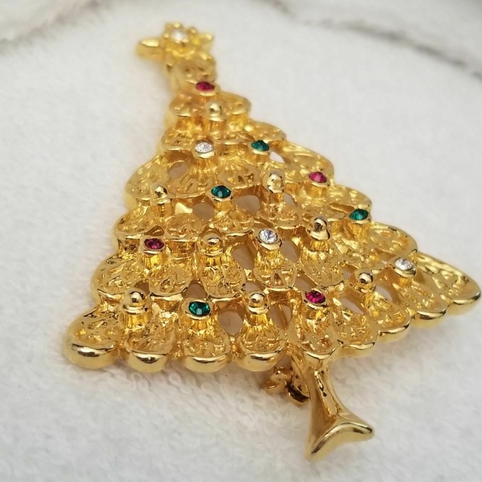 Gold Tone Christmas Tree Brooch