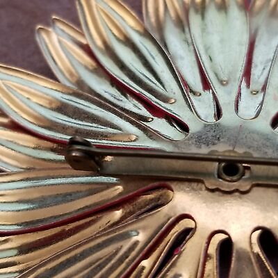 Vintage Metal Flower Brooch